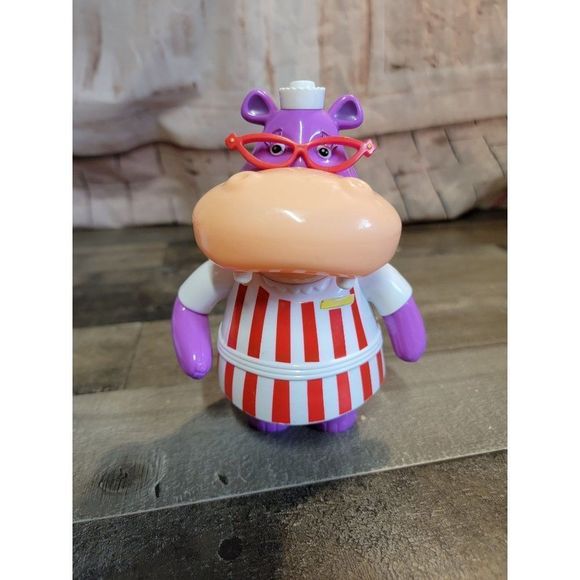 Disney hippo hallie Doc Mcstuffins toy figure - Picture 1 of 6